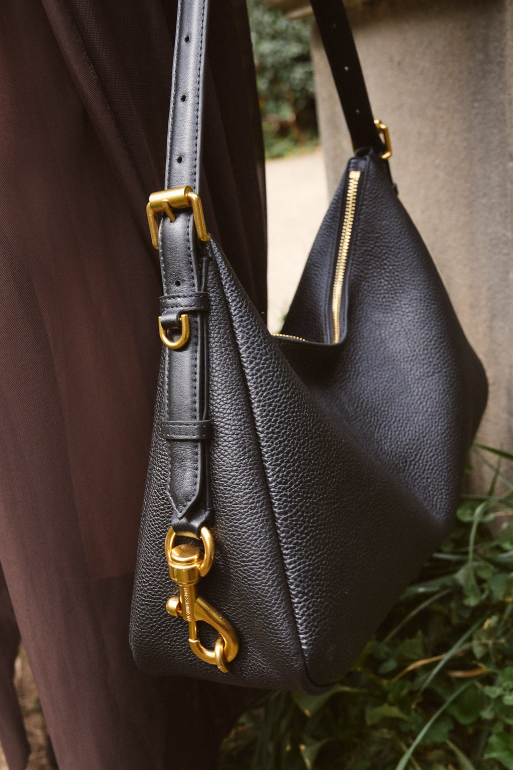 Mia Large Shoulder Bag - Shoulder Bags - Black