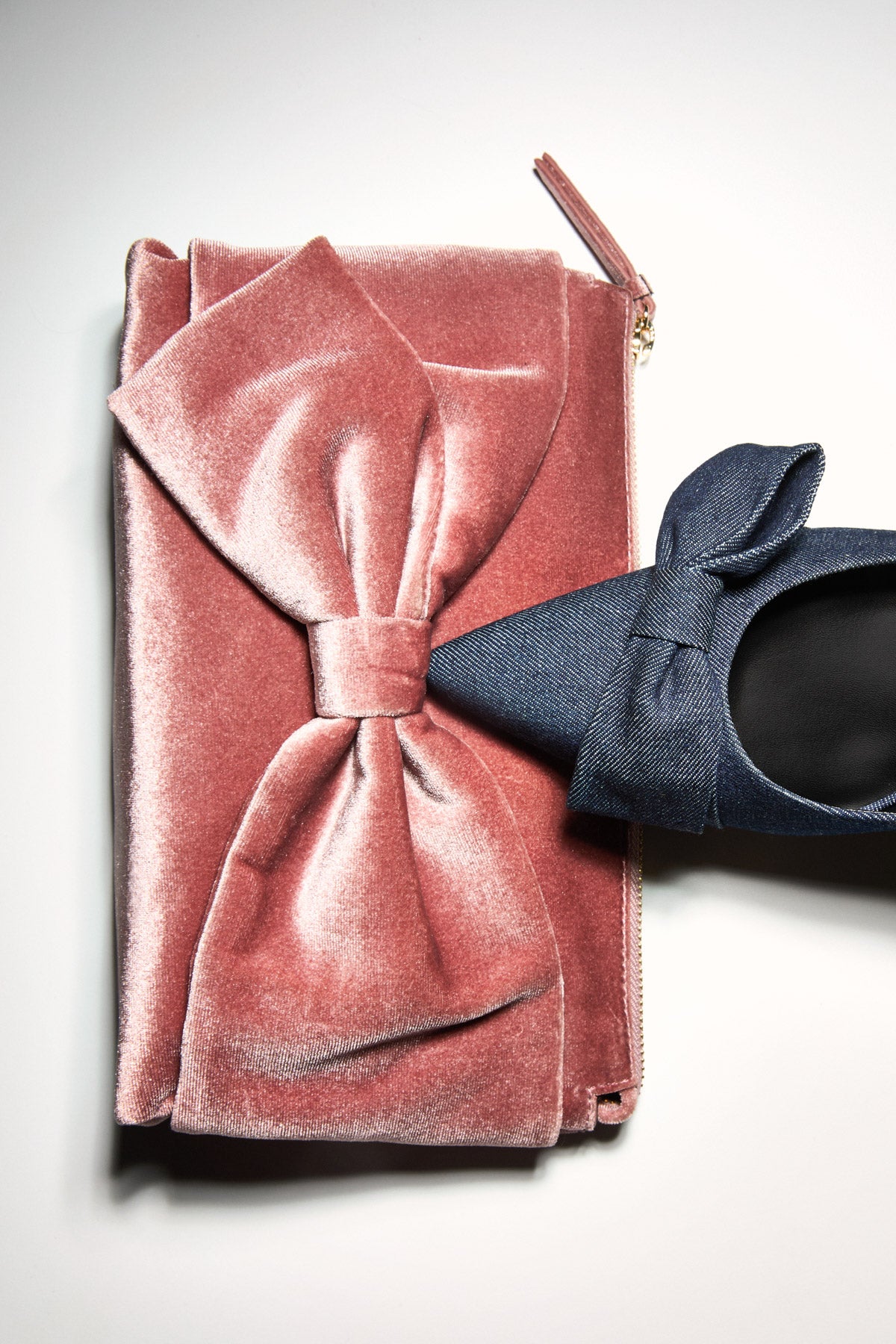 Bow Clutch - Clutches & Minaudieres - Rose