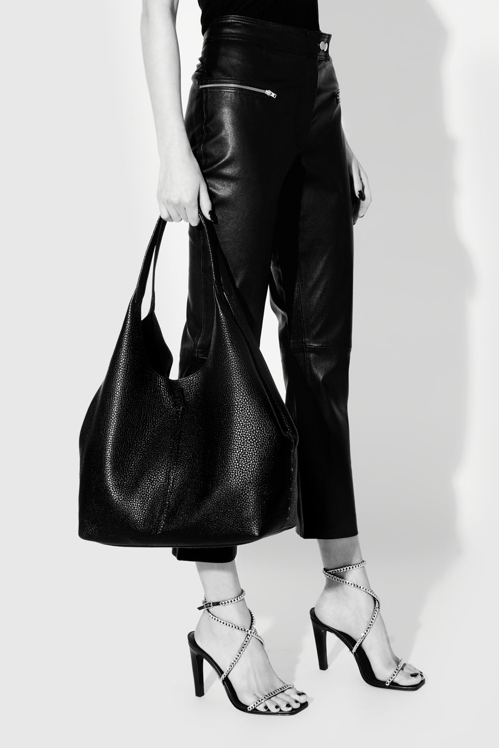 Darren Signature Carryall - Totes & Carryalls (3)